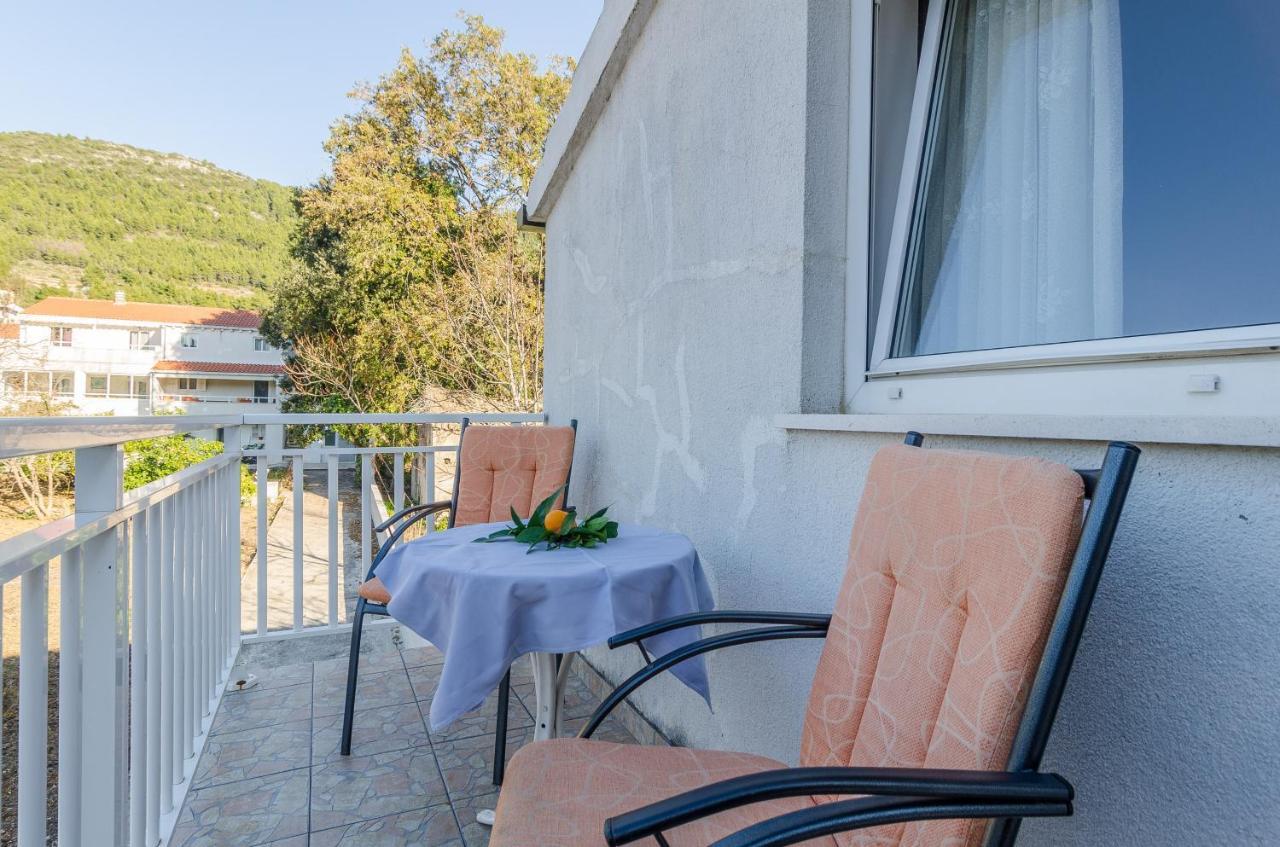 Apartments With A Parking Space Zuljana, Peljesac - 4574 외부 사진