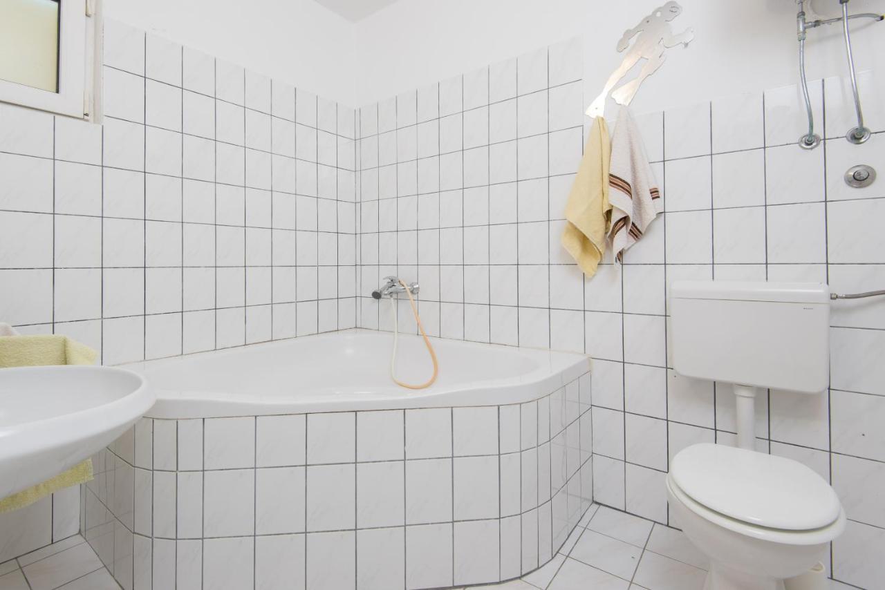 Apartments With A Parking Space Zuljana, Peljesac - 4574 외부 사진