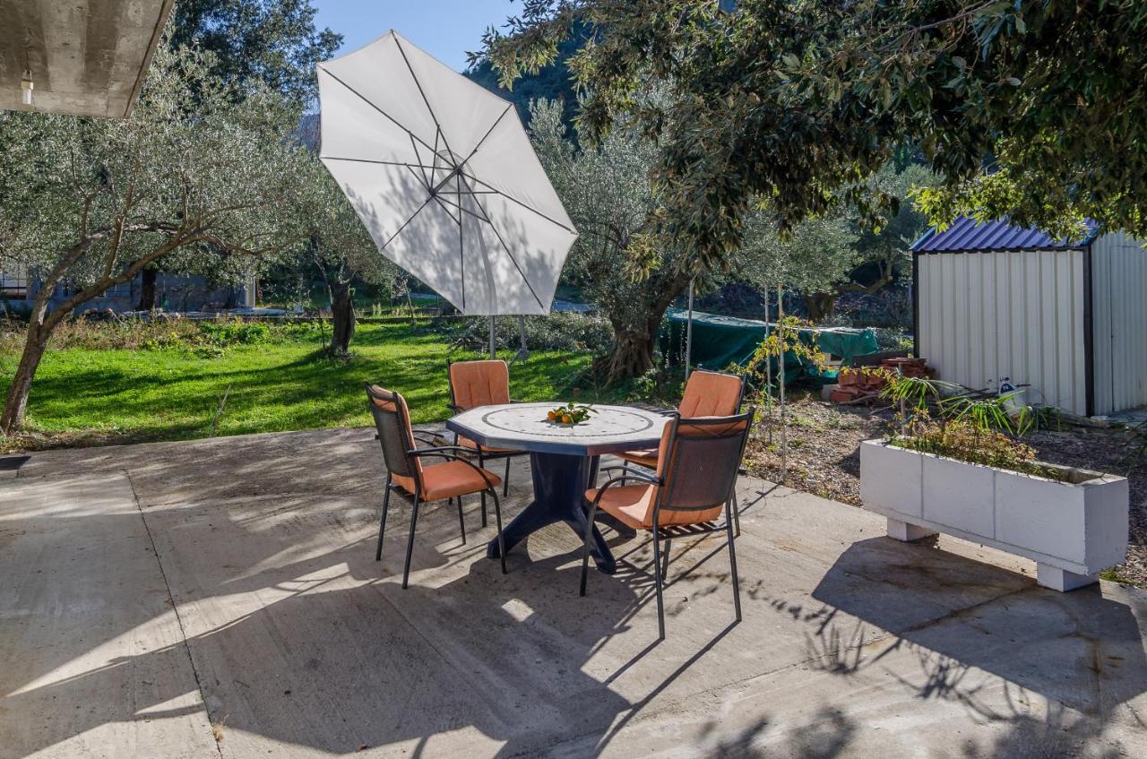 Apartments With A Parking Space Zuljana, Peljesac - 4574 외부 사진
